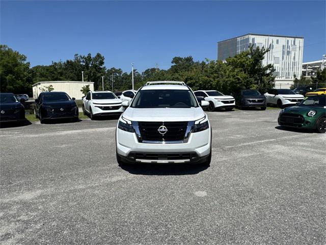 new 2025 Nissan Pathfinder car, priced at $41,506