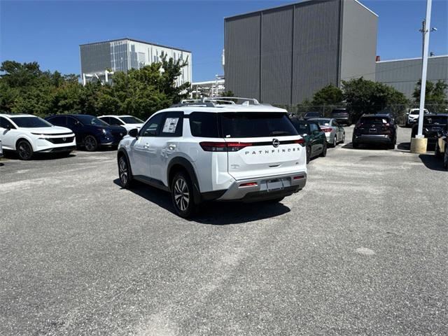 new 2025 Nissan Pathfinder car, priced at $41,506