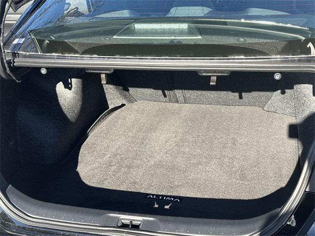 new 2025 Nissan Altima car, priced at $25,685