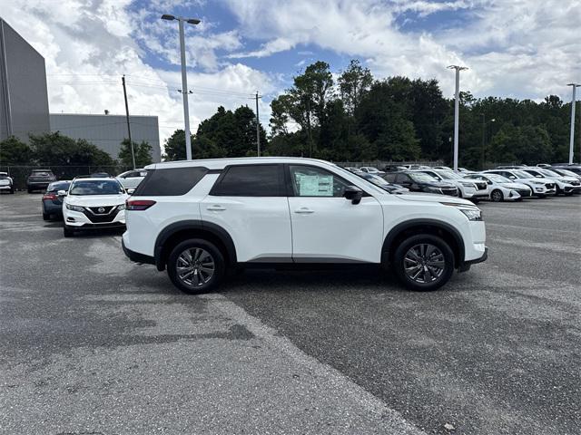 new 2025 Nissan Pathfinder car, priced at $37,492