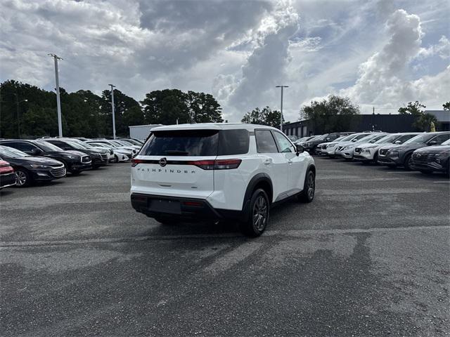 new 2025 Nissan Pathfinder car, priced at $37,492
