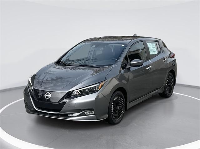 new 2025 Nissan Leaf car, priced at $27,211