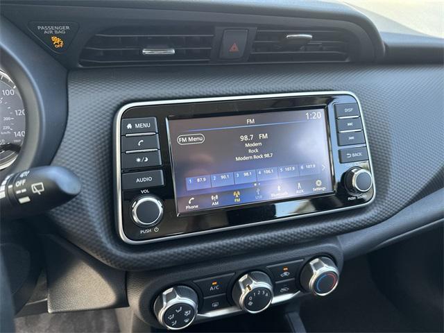 new 2025 Nissan Kicks car, priced at $21,946