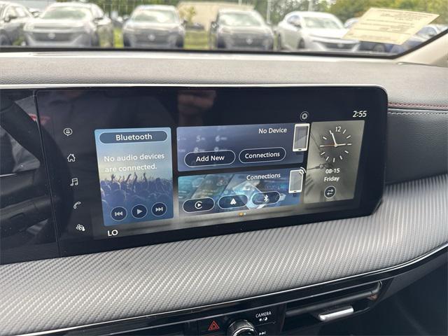 new 2025 Nissan Kicks car, priced at $24,880