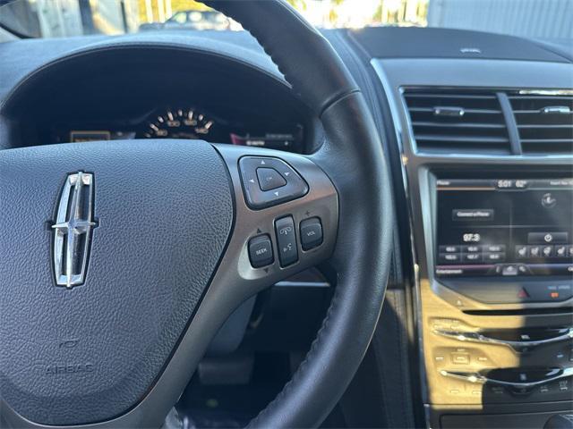 used 2012 Lincoln MKX car, priced at $10,900