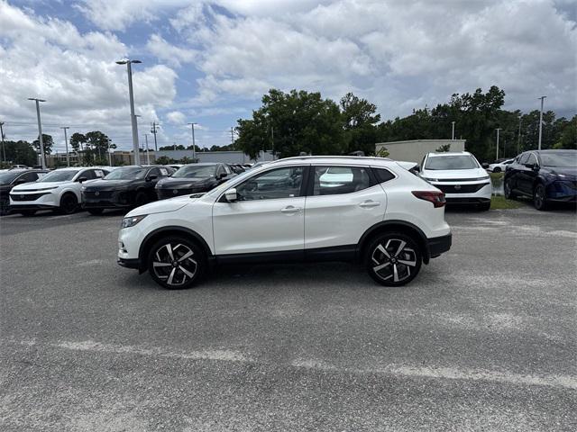 used 2020 Nissan Rogue Sport car, priced at $23,990