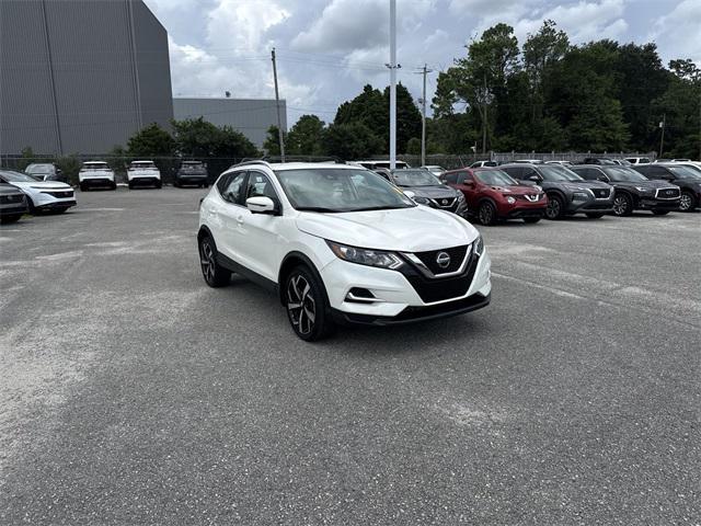 used 2020 Nissan Rogue Sport car, priced at $23,990