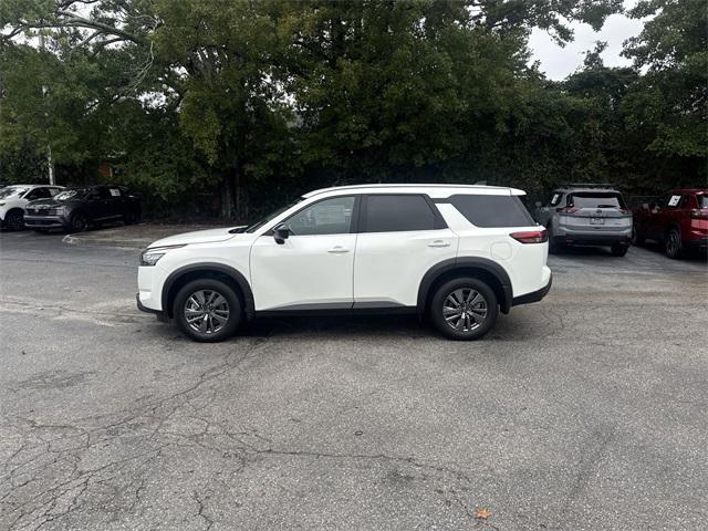 new 2025 Nissan Pathfinder car, priced at $30,383