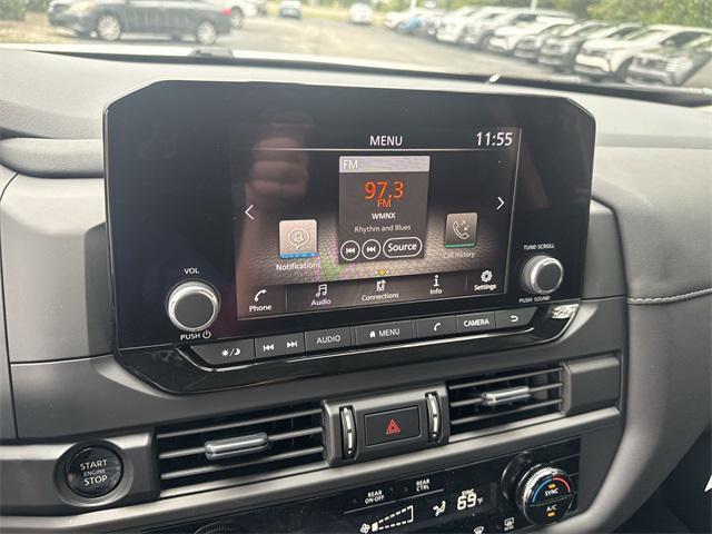 new 2025 Nissan Pathfinder car, priced at $30,383