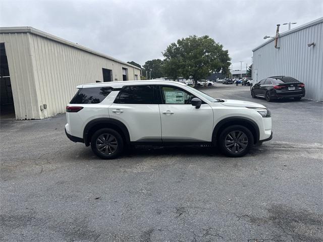 new 2025 Nissan Pathfinder car, priced at $30,383