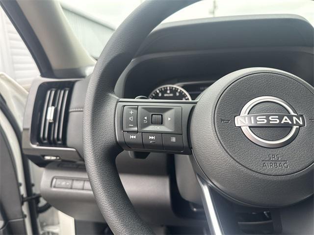 new 2025 Nissan Pathfinder car, priced at $30,383