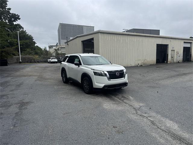 new 2025 Nissan Pathfinder car, priced at $30,383