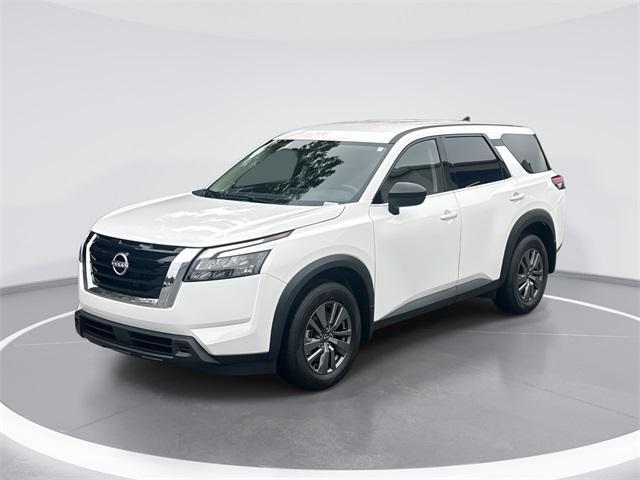 new 2025 Nissan Pathfinder car, priced at $30,383