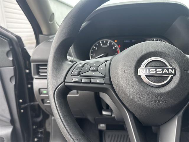 new 2025 Nissan Sentra car, priced at $21,981