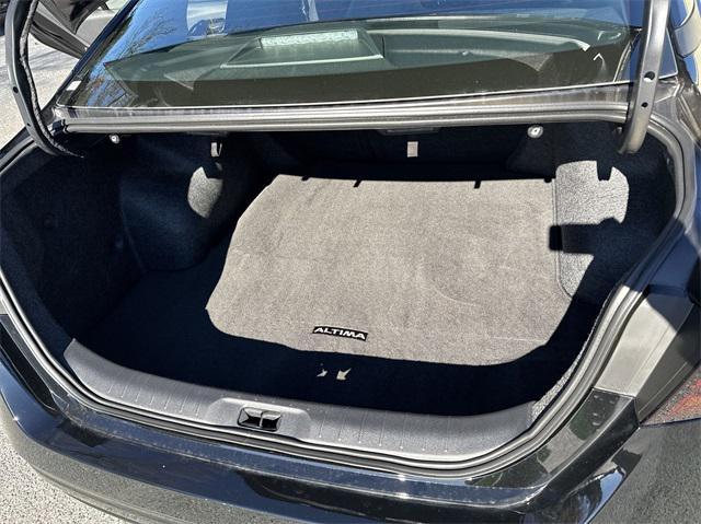 new 2025 Nissan Altima car, priced at $25,685