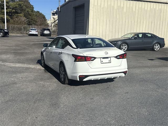 new 2025 Nissan Altima car, priced at $25,685