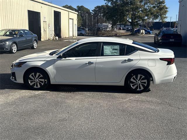 new 2025 Nissan Altima car, priced at $25,685
