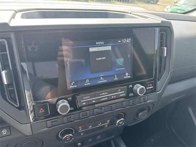new 2025 Nissan Frontier car, priced at $31,050