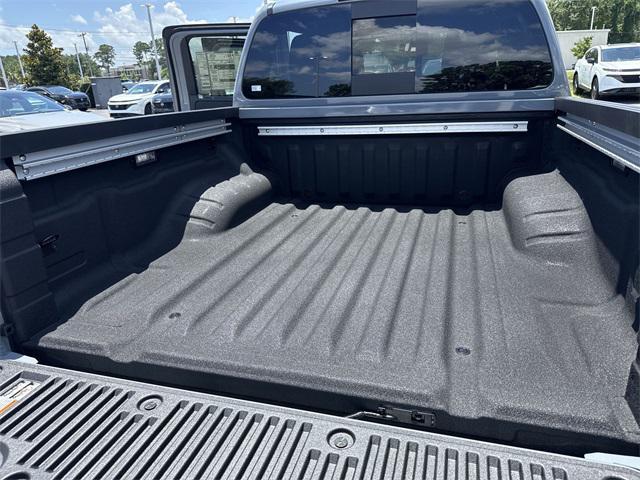 new 2025 Nissan Frontier car, priced at $41,461