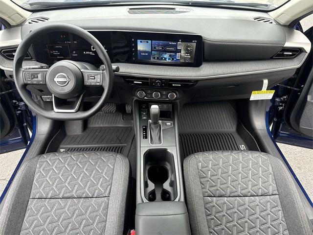 new 2025 Nissan Kicks car, priced at $24,504