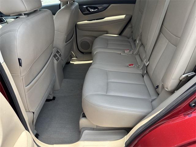used 2015 Nissan Rogue car, priced at $9,900