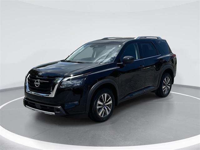 new 2025 Nissan Pathfinder car, priced at $41,312