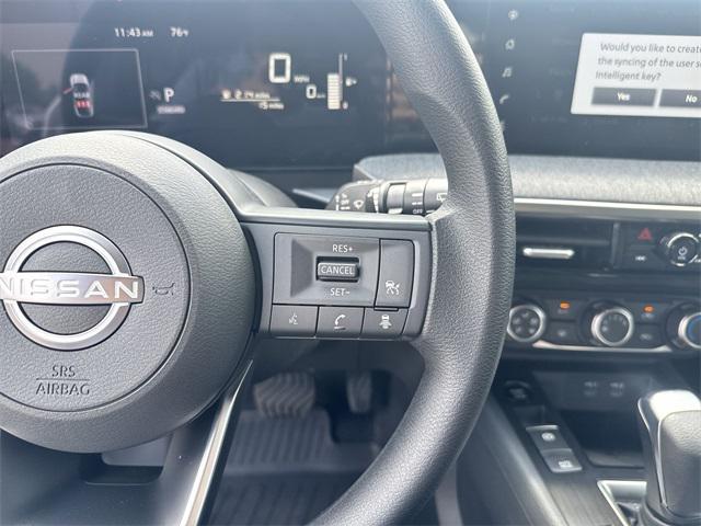 new 2025 Nissan Kicks car, priced at $24,900