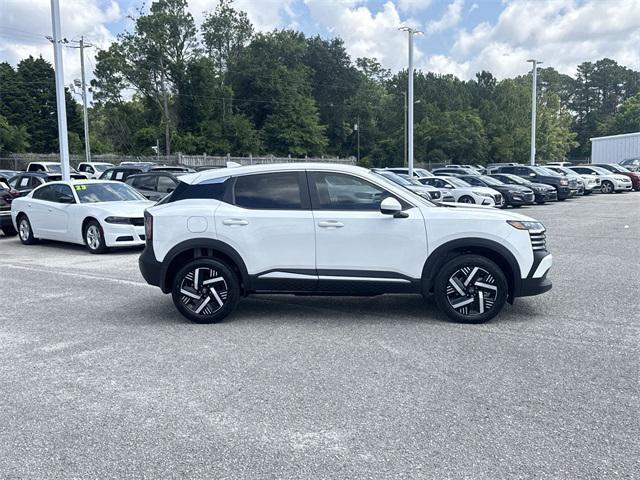 new 2025 Nissan Kicks car, priced at $24,900