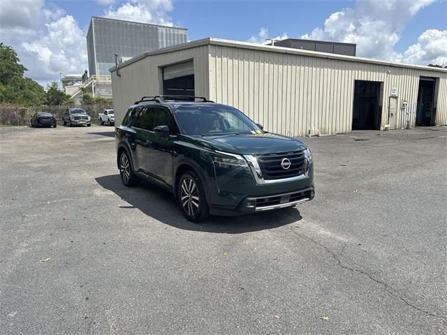 used 2022 Nissan Pathfinder car, priced at $37,900