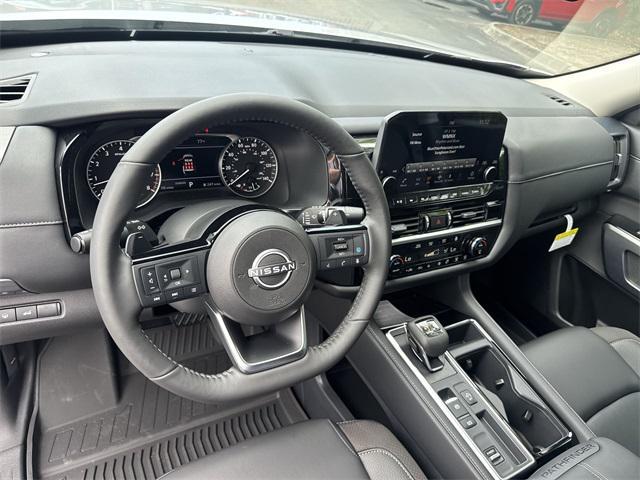 new 2025 Nissan Pathfinder car, priced at $40,523