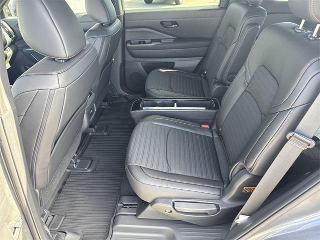 new 2025 Nissan Pathfinder car, priced at $43,019