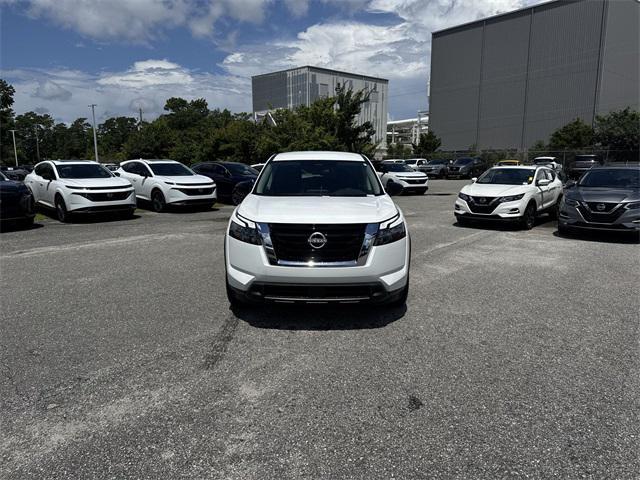 new 2025 Nissan Pathfinder car, priced at $37,492