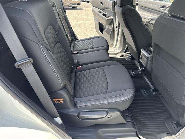 new 2025 Nissan Pathfinder car, priced at $37,492