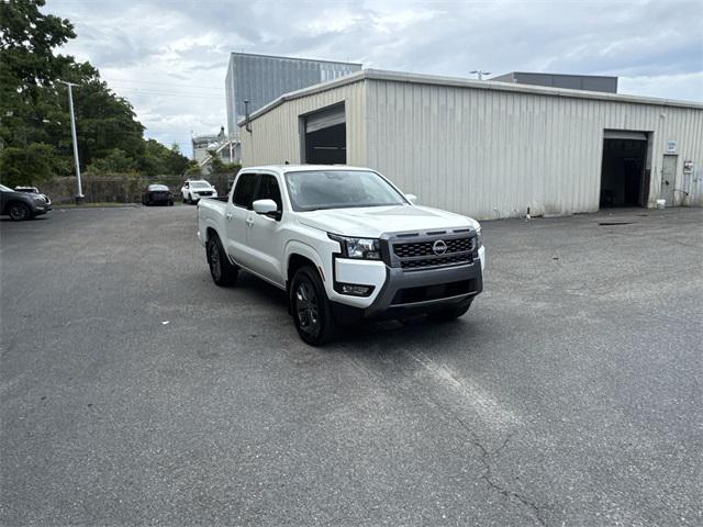 new 2025 Nissan Frontier car, priced at $35,189