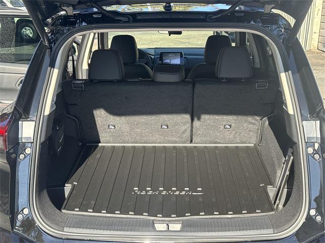 new 2025 Nissan Rogue car, priced at $33,252