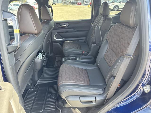 new 2025 Nissan Armada car, priced at $77,290