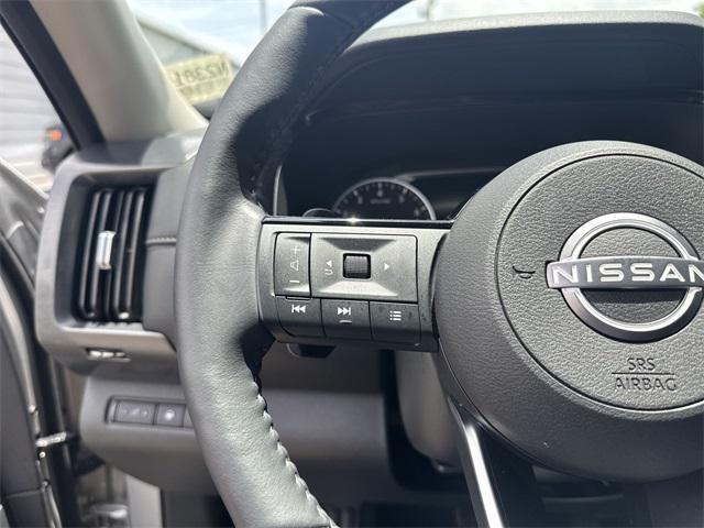 used 2025 Nissan Pathfinder car, priced at $44,900
