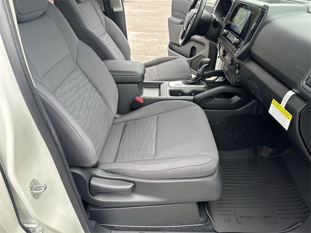new 2025 Nissan Frontier car, priced at $31,050