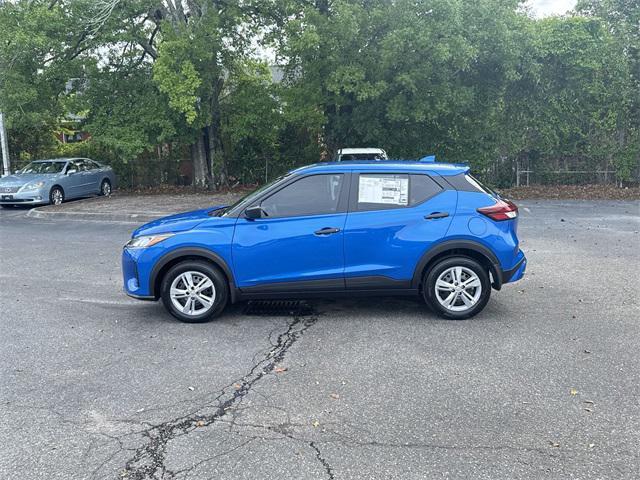 new 2025 Nissan Kicks car, priced at $23,024