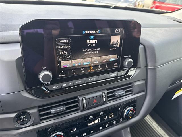 new 2025 Nissan Pathfinder car, priced at $37,492
