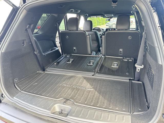new 2025 Nissan Pathfinder car, priced at $43,010
