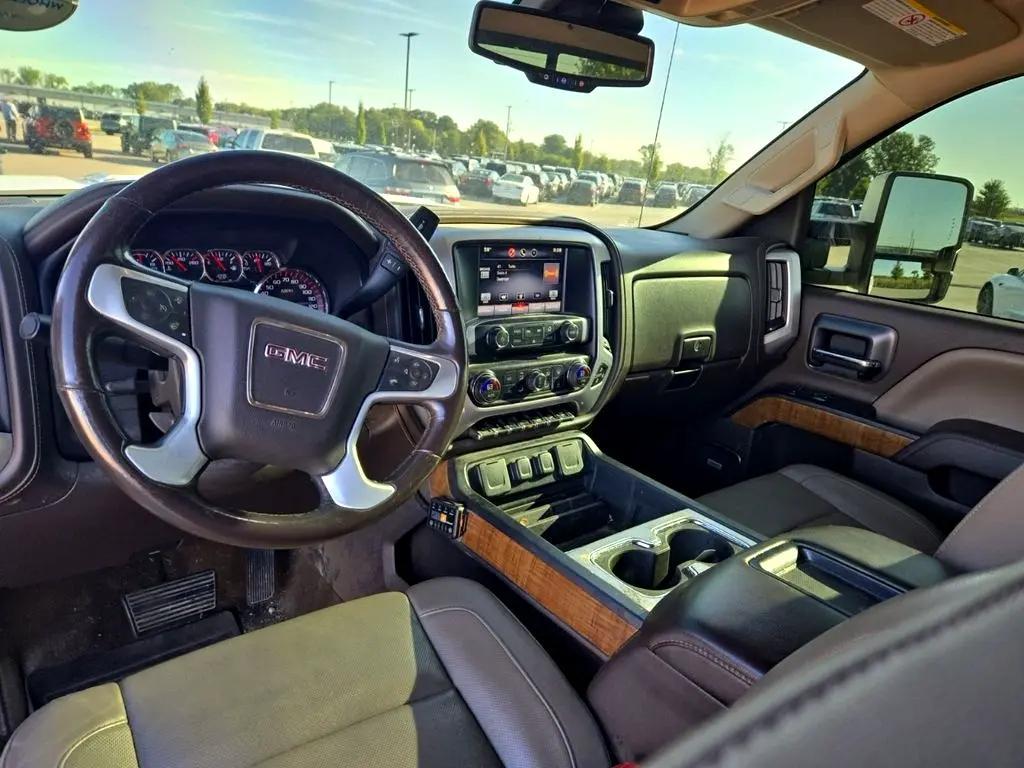 used 2015 GMC Sierra 2500 car, priced at $37,144