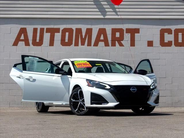 used 2023 Nissan Altima car, priced at $22,944