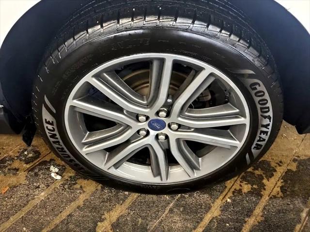 used 2020 Ford Edge car, priced at $23,444