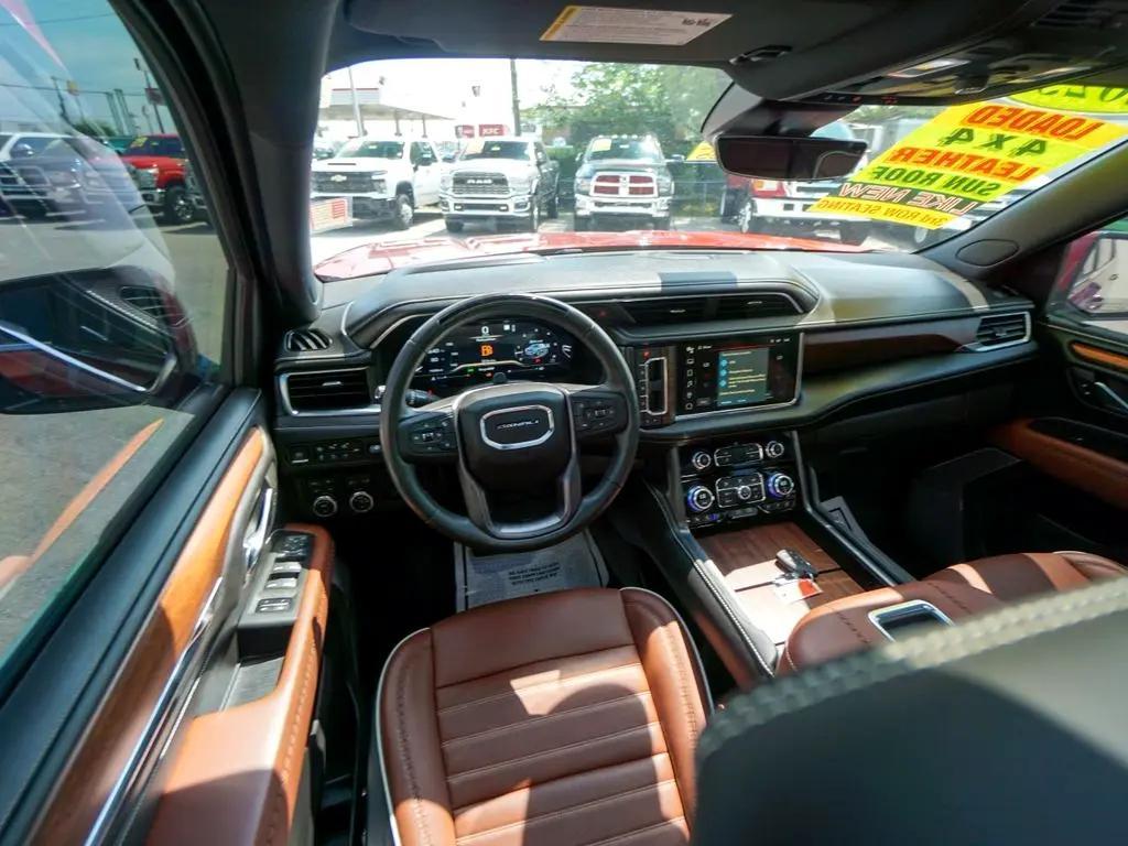 used 2023 GMC Yukon car, priced at $81,344