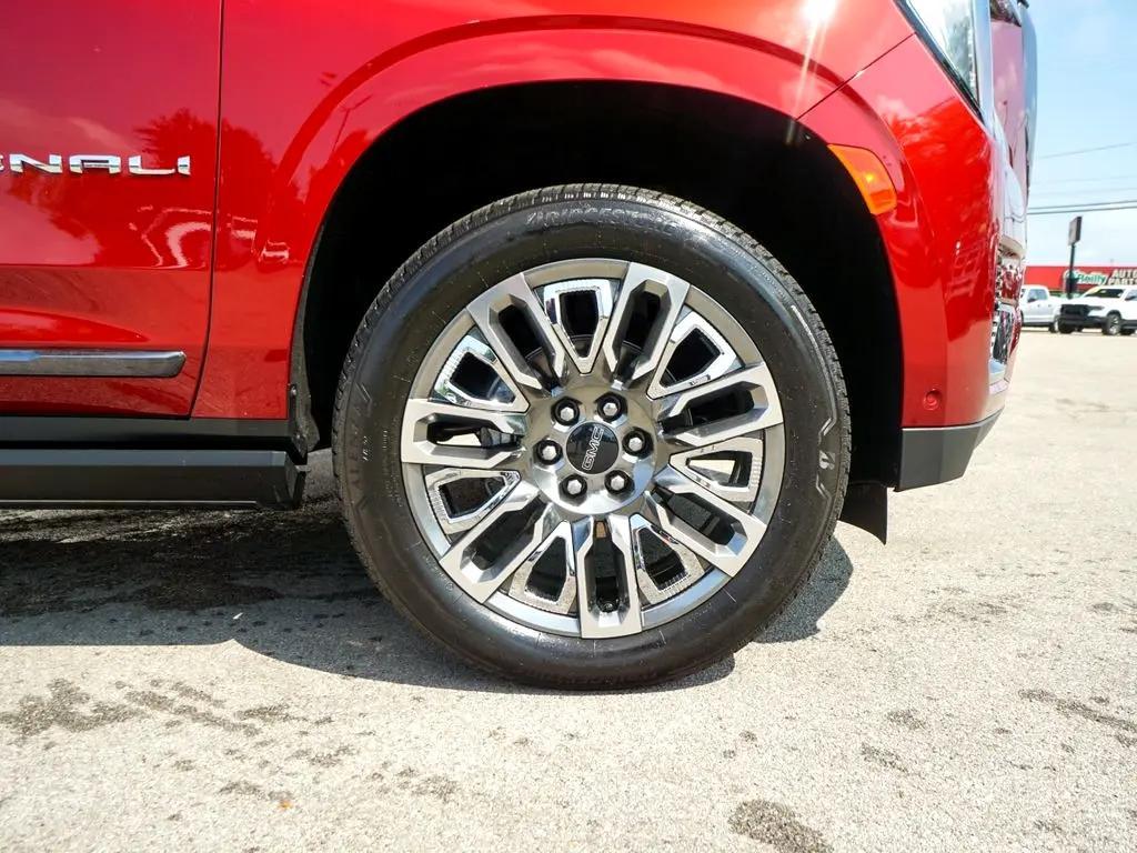 used 2023 GMC Yukon car, priced at $81,344