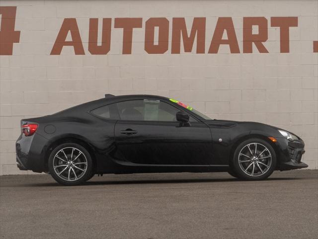 used 2017 Toyota 86 car, priced at $20,644