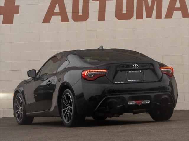 used 2017 Toyota 86 car, priced at $20,644