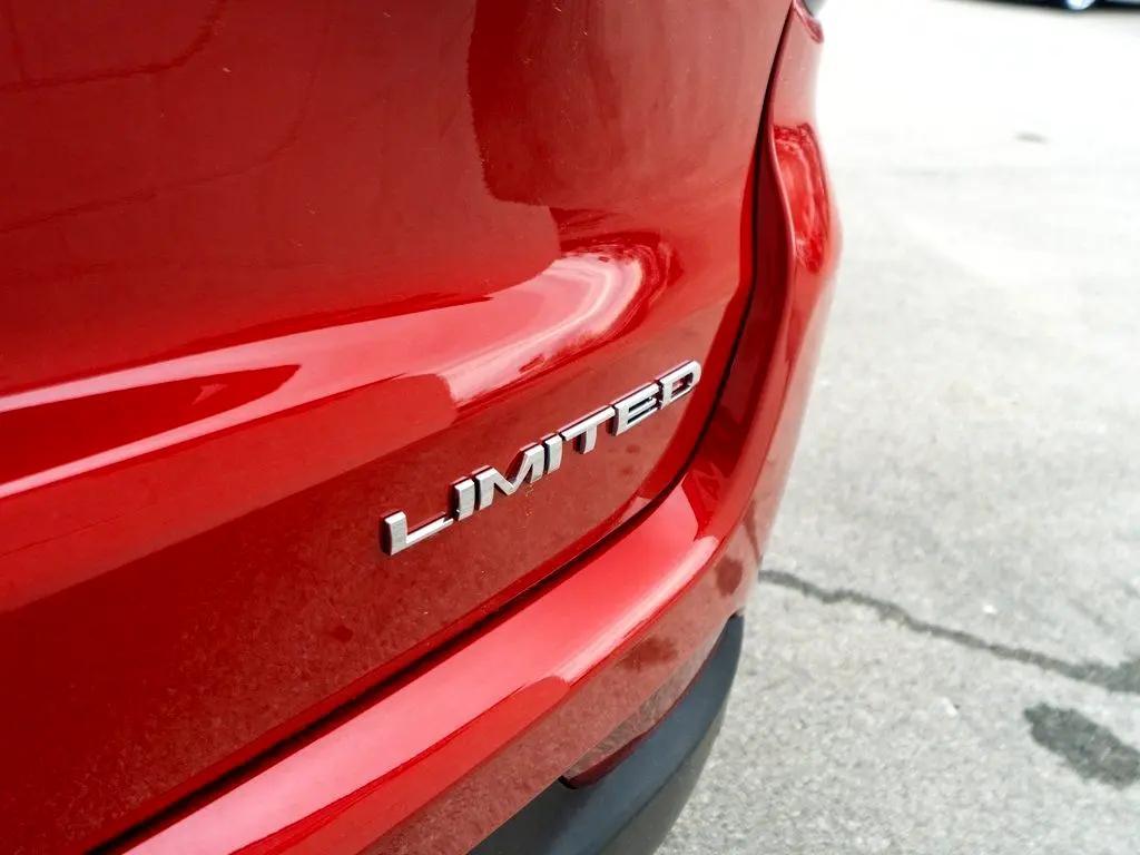 used 2023 Jeep Compass car, priced at $27,044