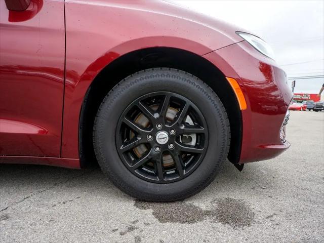 used 2021 Chrysler Pacifica car, priced at $19,244